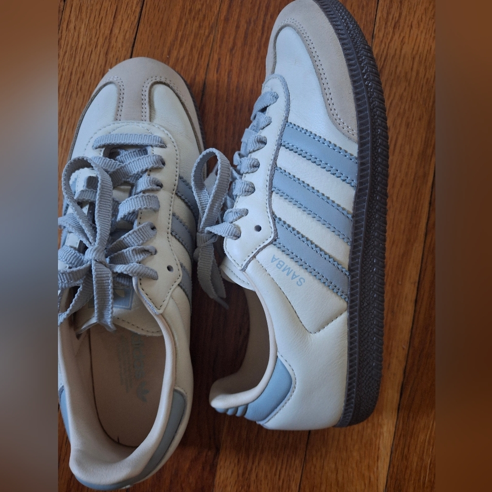 Women's Adidas Samba                     White and Light Blue - Picture 6 of 10